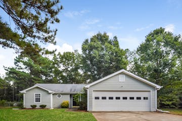 330 E Country Woods Dr Covington, GA 30016